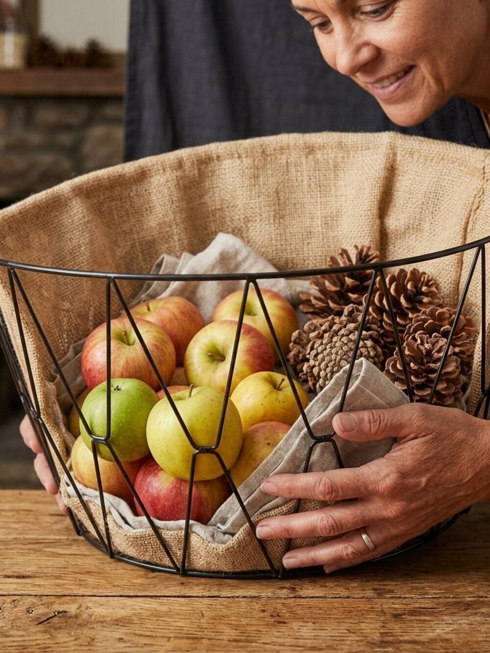 NWT GOLD EAGLE 16" Collapsible Wire Basket Burlap Liner